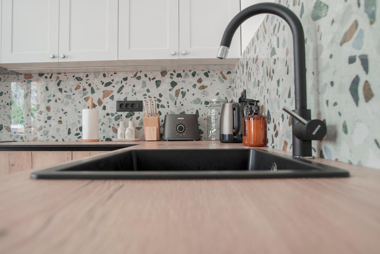 Apartment Vito Omiš Екстериор снимка