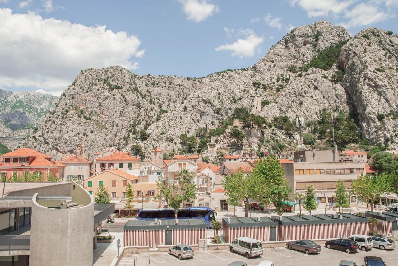 Apartment Vito Omiš Екстериор снимка